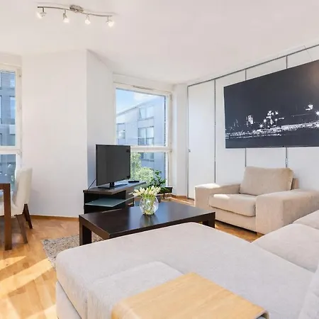 Modern 2br In Rotermanni, Ev Parking Garage, 5 Guests *