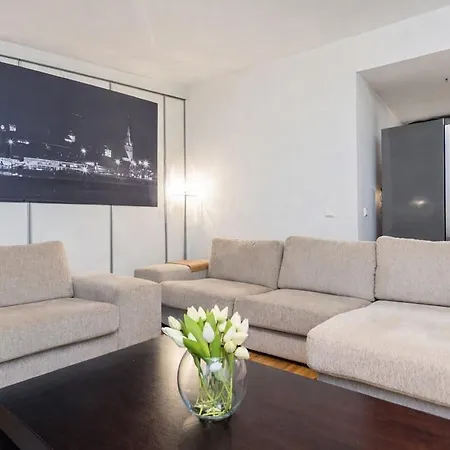 公寓 Modern 2br In Rotermanni, Ev Parking Garage, 5 Guests *