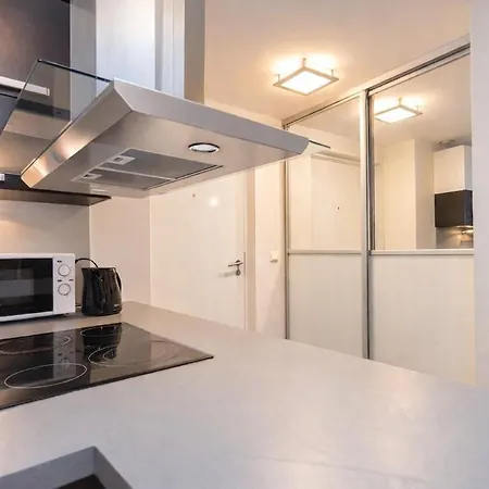 Modern 2br In Rotermanni, Ev Parking Garage, 5 Guests * Reval