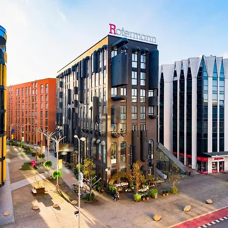公寓 Modern 2br In Rotermanni, Ev Parking Garage, 5 Guests 塔林