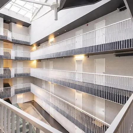 Modern 2br In Rotermanni, Ev Parking Garage, 5 Guests 公寓 *