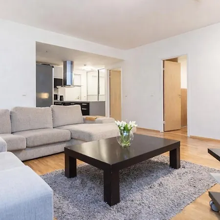 Modern 2br In Rotermanni, Ev Parking Garage, 5 Guests 公寓 *